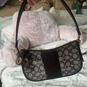 coach shoulder purse